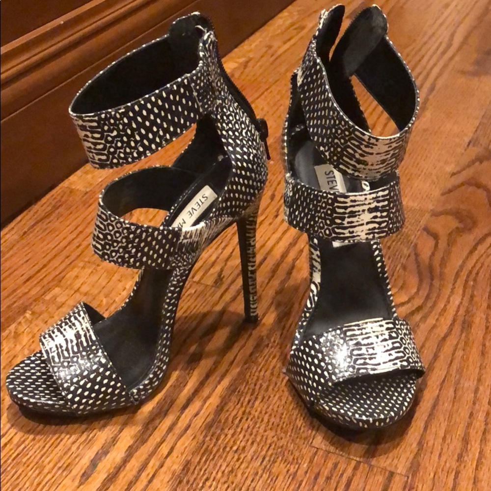 Steve Madden Heel